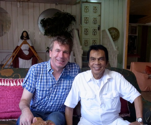 Rainer Lezius und Jun Labo, Baguio Philippinen, Ostern 2012